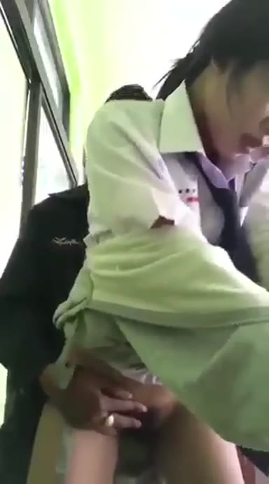 ABG Viral Terbaru Siswi SMP Di Kiwkiw Temannya Saat Belajar Kelompok New Trending Top 2025